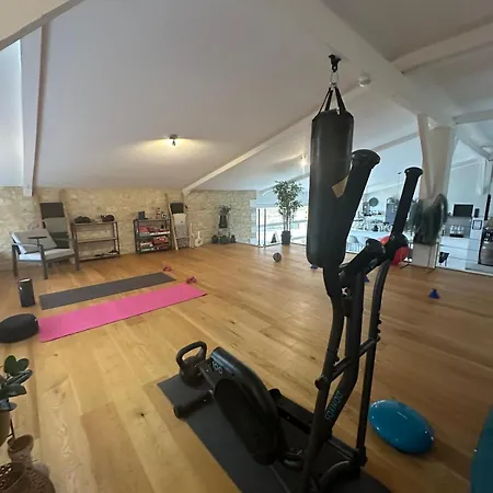 La Maison Culier Alojamento de Acomodação e Pequeno-almoço 3*