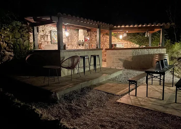 La Maison Culier Bed & Breakfast Saint-Cyprien (Lot)